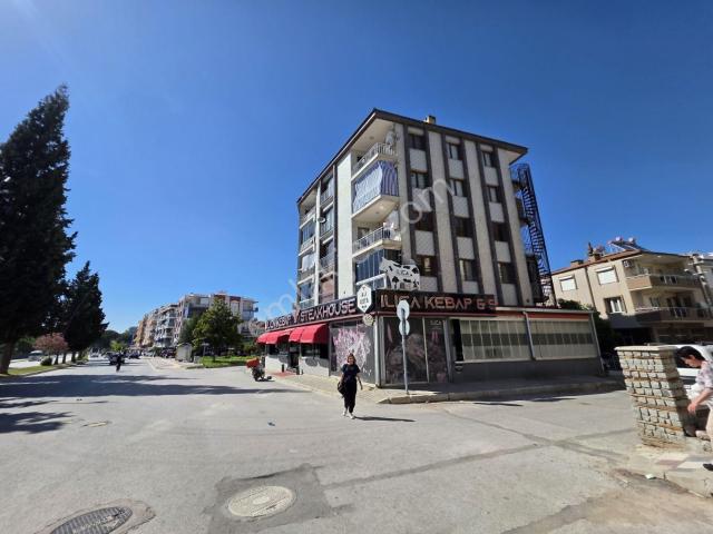 Tire, İzmir içerisinde satılık mülk