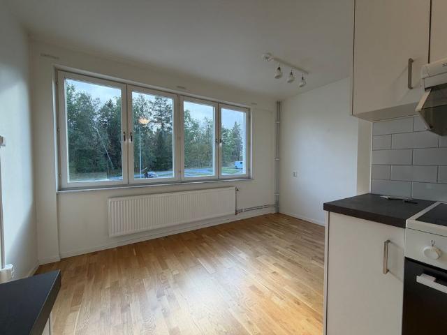 Lägenhet hyra i Hovsjö, Södertälje
