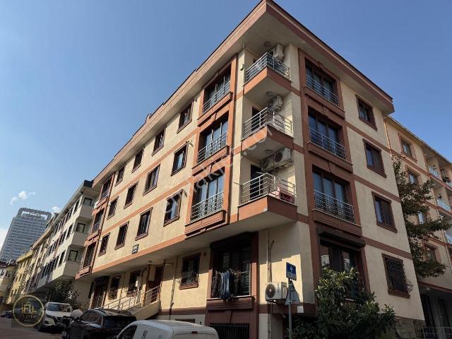 Fetih Mahallesi, Ataşehir içerisinde kiralık mülk