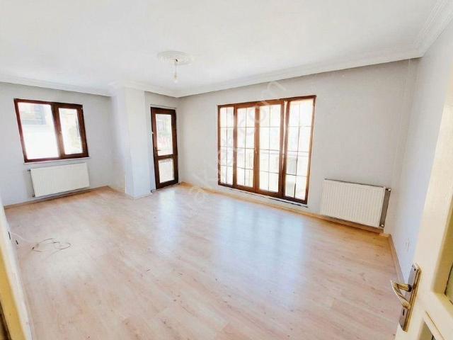 Site Mahallesi, Ümraniye içerisinde kiralık mülk