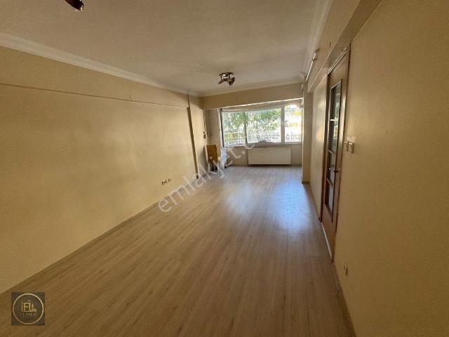 Atakent Mahallesi, Ümraniye içerisinde kiralık mülk