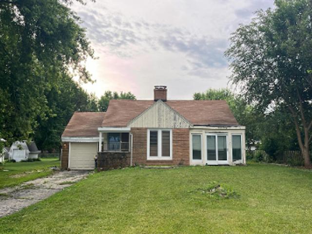 House for sale in Paw Paw, Illinois