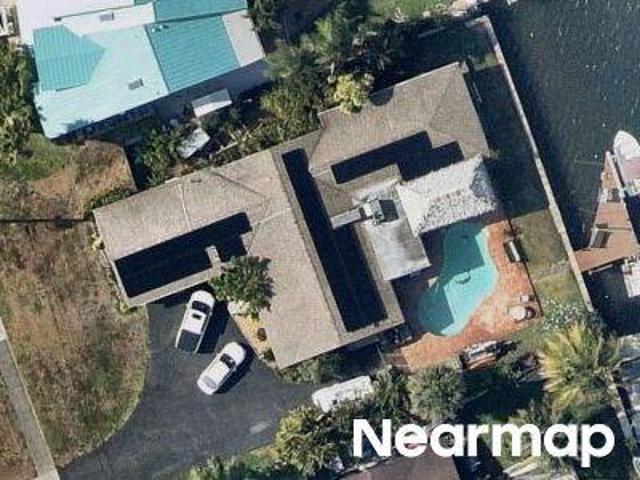 House for sale in North Palm Beach, Lake Park