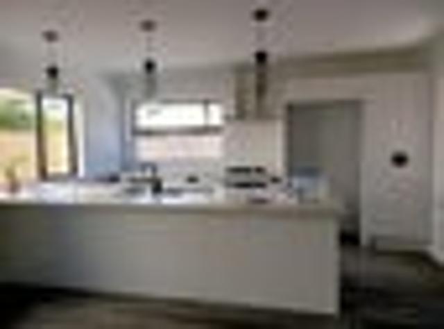 Townhouse for rent in Harrowfield, Hamilton City