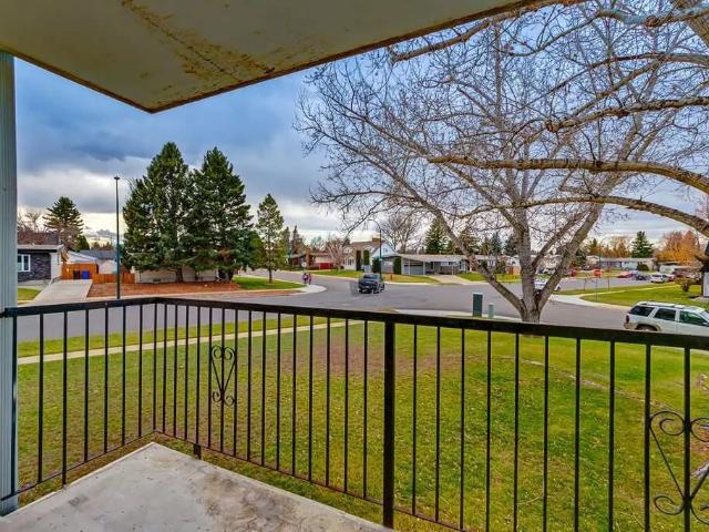 Apartment for rent in Redwood, Lethbridge