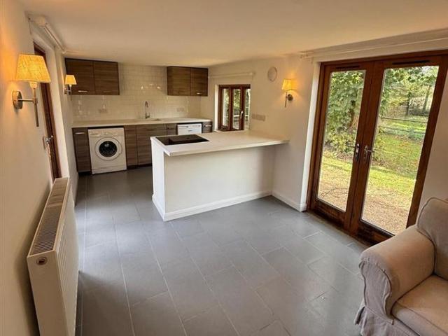 Apartment for rent in Reigate, Reigate and Banstead