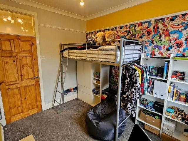House for rent in Wrenthorpe, West Yorkshire