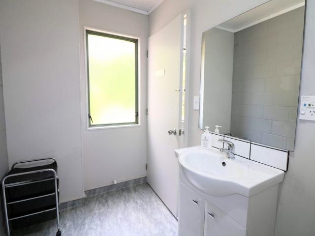 Apartment for rent in Otakou