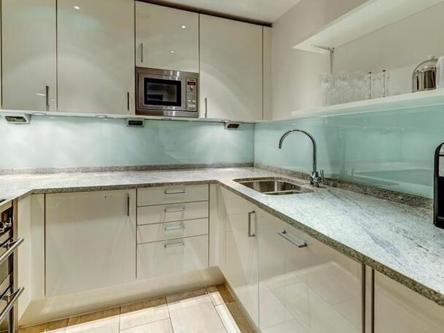 Apartment for rent in South Kensington, Greater London