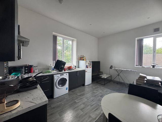 Apartment for rent in Woodside, Brierley Hill
