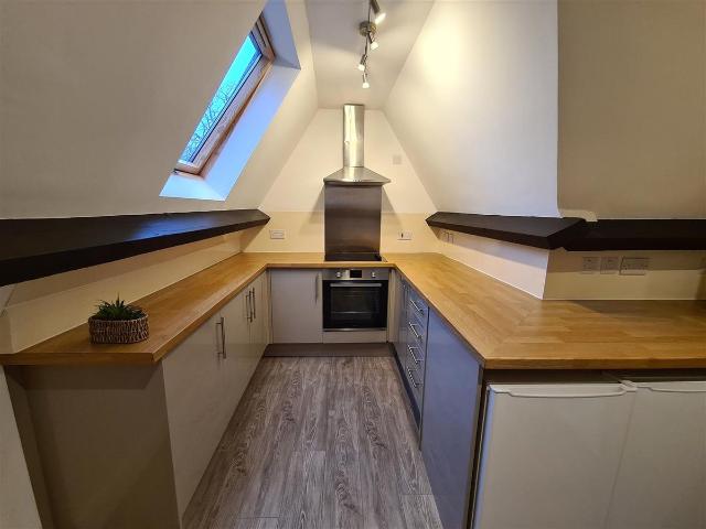 Studio for rent in Peterborough