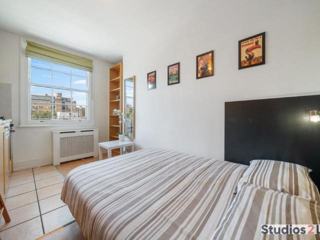 Studio for rent in Tachbrook Estate, Greater London