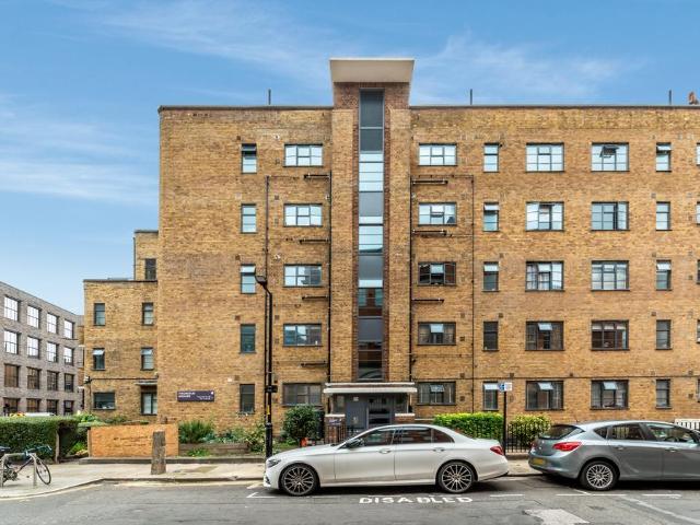 Apartment for rent in Greater London