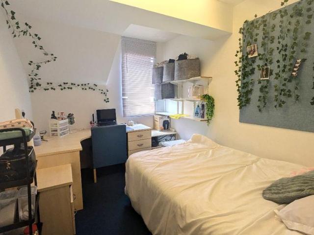 House for rent in Falcon Lodge, Wales