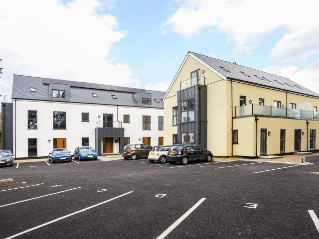 Apartment for rent in Dorking, Mole Valley