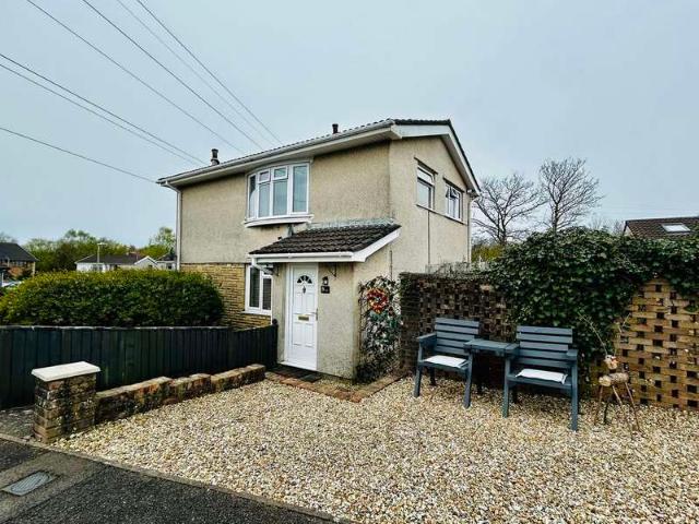 Flat for rent in Coedffranc, Skewen