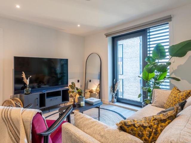 Apartment for rent in Calderstones