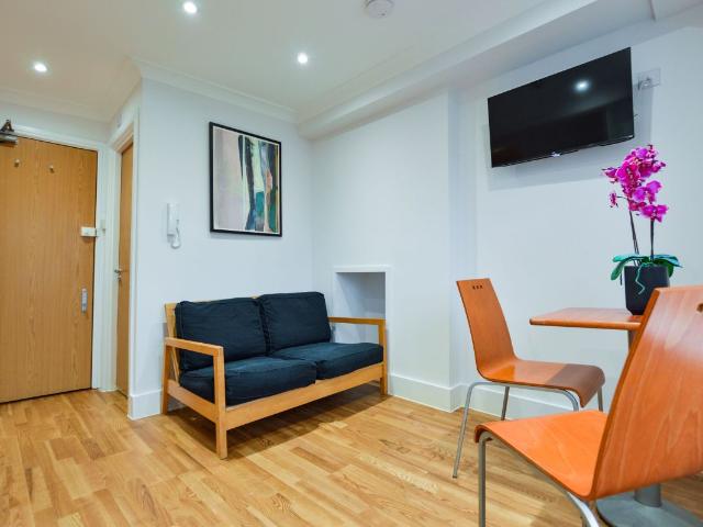 Apartment for rent in Kensal Town, Bayswater