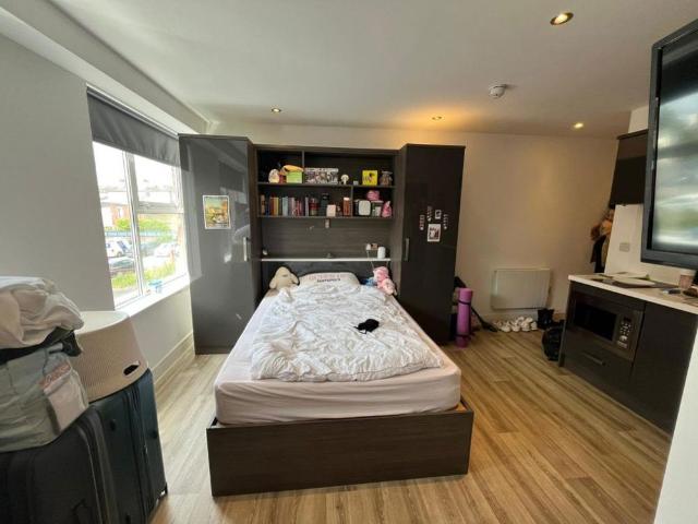 Studio for rent in The Polygon, City Of Southampton