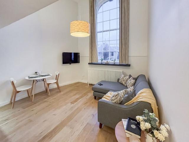 Apartment for rent in Powderhall, Broughton