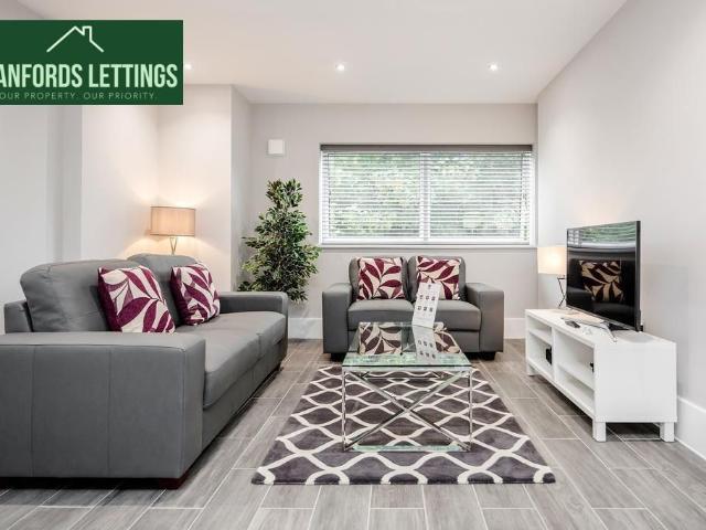 Apartment for rent in Aldrington