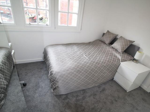 Apartment for rent in Hyde Park, West Yorkshire