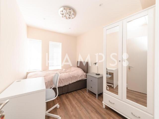Apartment for rent in London Borough of Barnet, Greater London
