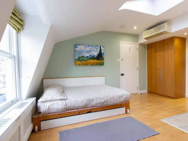Studio for rent in City of Westminster, Greater London