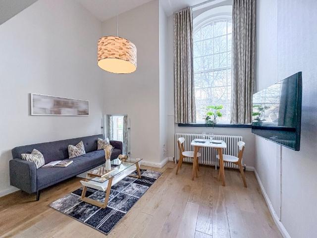Apartment for rent in Powderhall, Broughton
