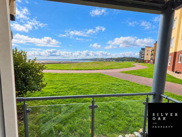 Apartment for rent in Seaside, Llanelli