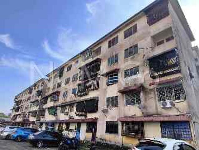 Flat for sale in Georgetown, Penang