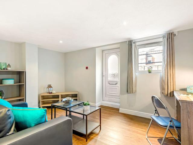 Apartment for rent in Mount Wise