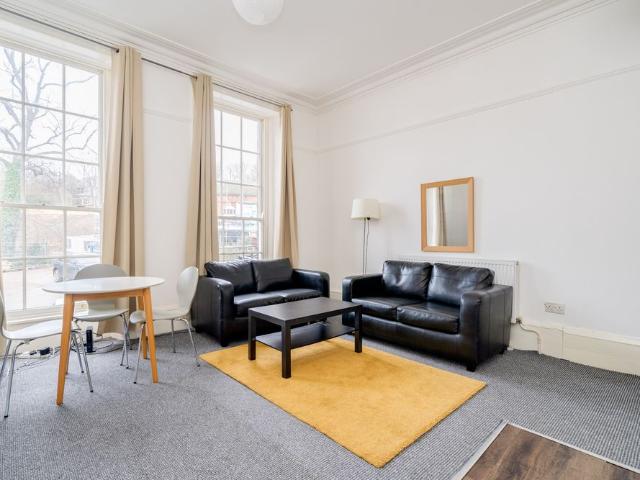 Apartment for rent in Hyde Park, West Yorkshire