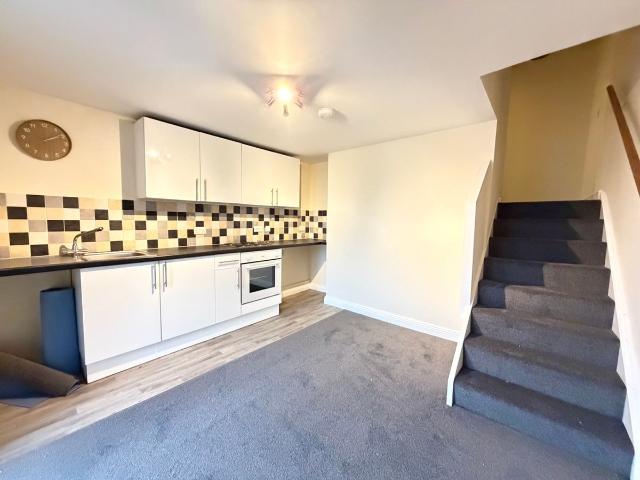 Apartment for rent in Torpoint