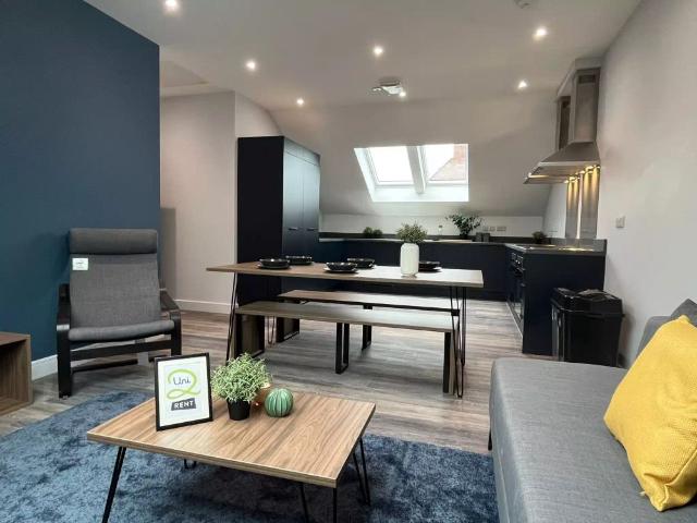 Room for rent in Attenborough, East Midlands