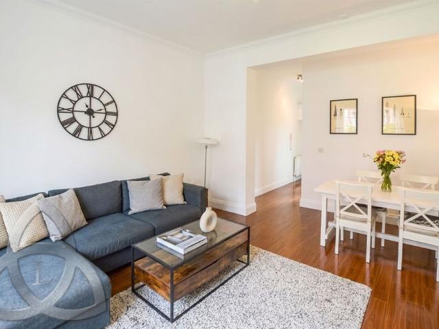Apartment for rent in South Hampstead, Greater London