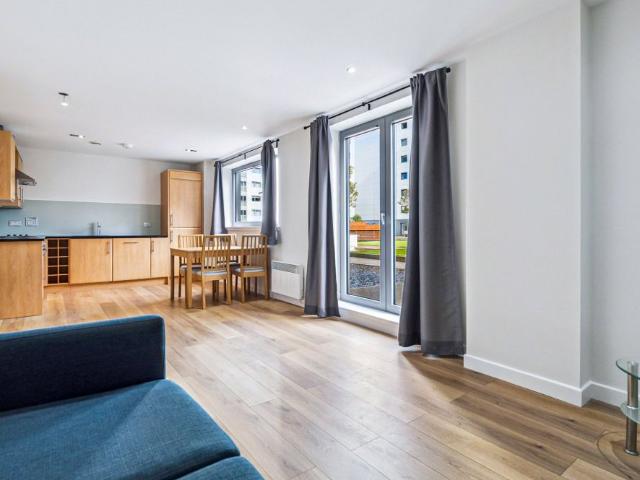 Apartment for rent in Newhaven, Leith
