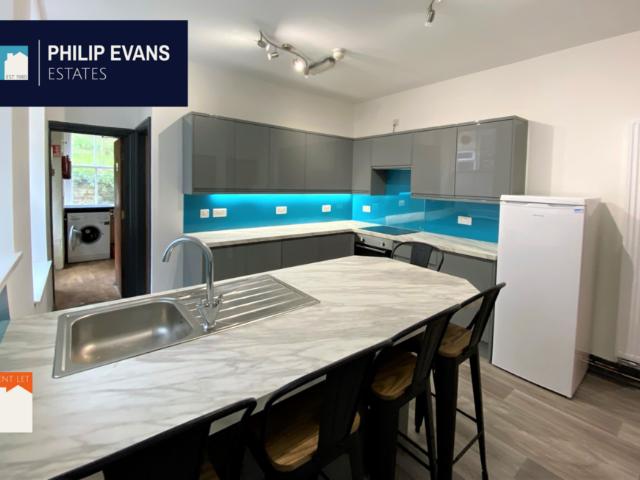 House for rent in Waun Fawr, Wales