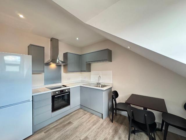 House for rent in Abbey Park, Barton In Fabis