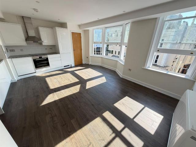 Apartment for rent in Queen's Park, Brighton & Hove