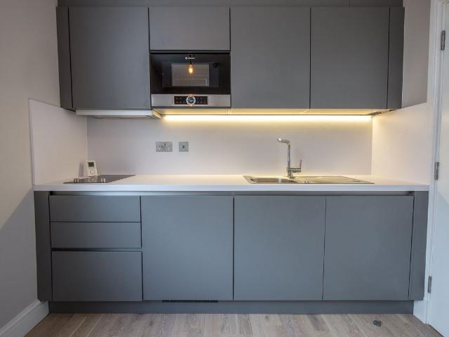 Studio for rent in North Kensington, Greater London