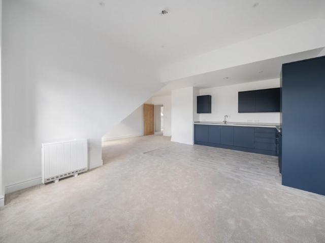 Apartment for rent in Linden, Gloucester