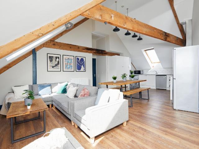 House for rent in Bede Island, Old Wharf