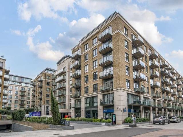 Flat for sale in Hammersmith, Greater London