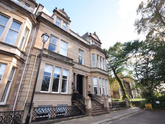 Apartment for rent in Hillhead, Scotland