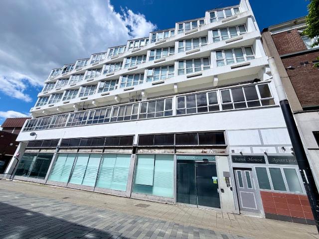 Studio for rent in St Helens