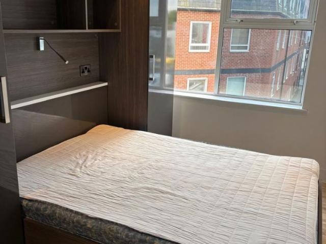 Studio for rent in The Polygon, City Of Southampton