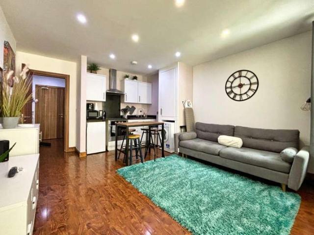 Flat for sale in West Cliff, Bournemouth