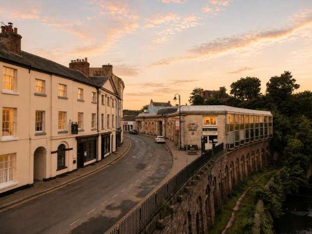 Flat for rent in Monmouth, Wales