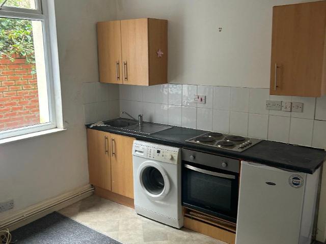 Apartment for rent in Lakenham, East Bank